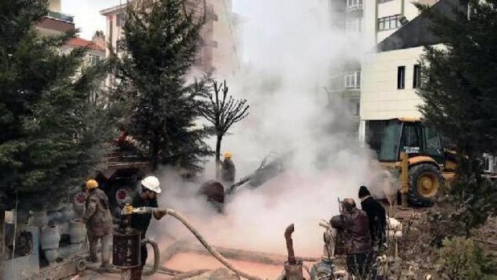 Ankara’da sondaj ile jeotermal sıcak su bulundu
