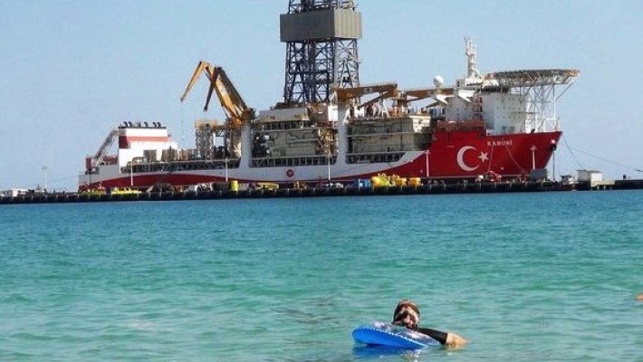Türkiye sondaj gemisi için ya hiç, ya üç dedi